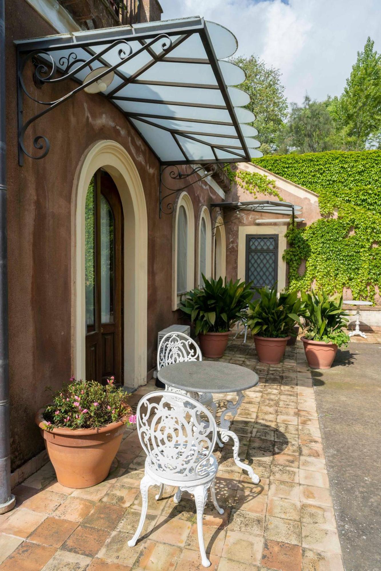 B&B Bellini Milo Bagian luar foto