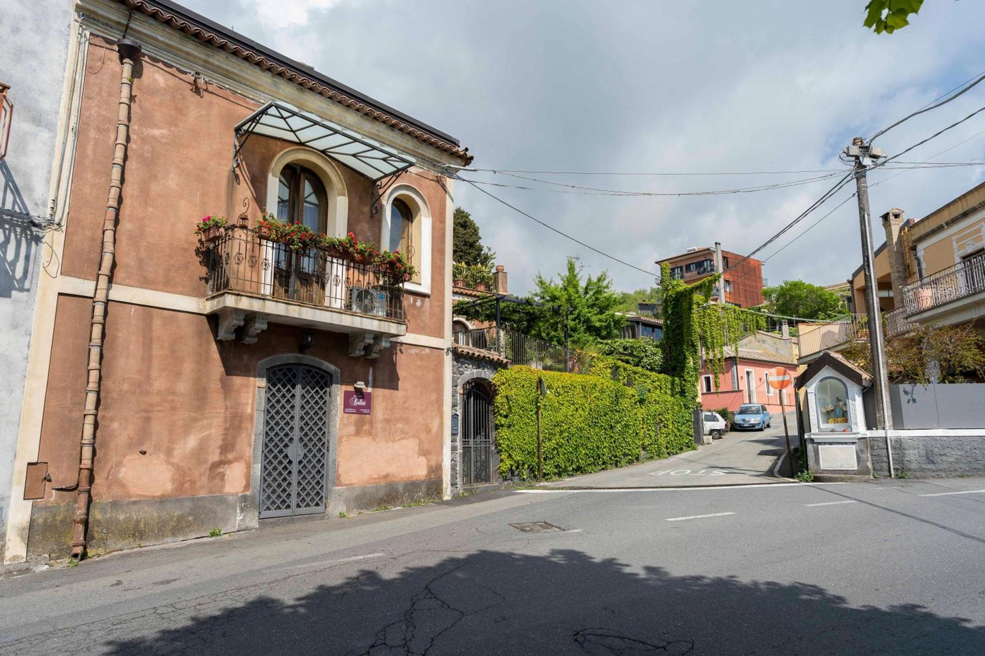 B&B Bellini Milo Bagian luar foto