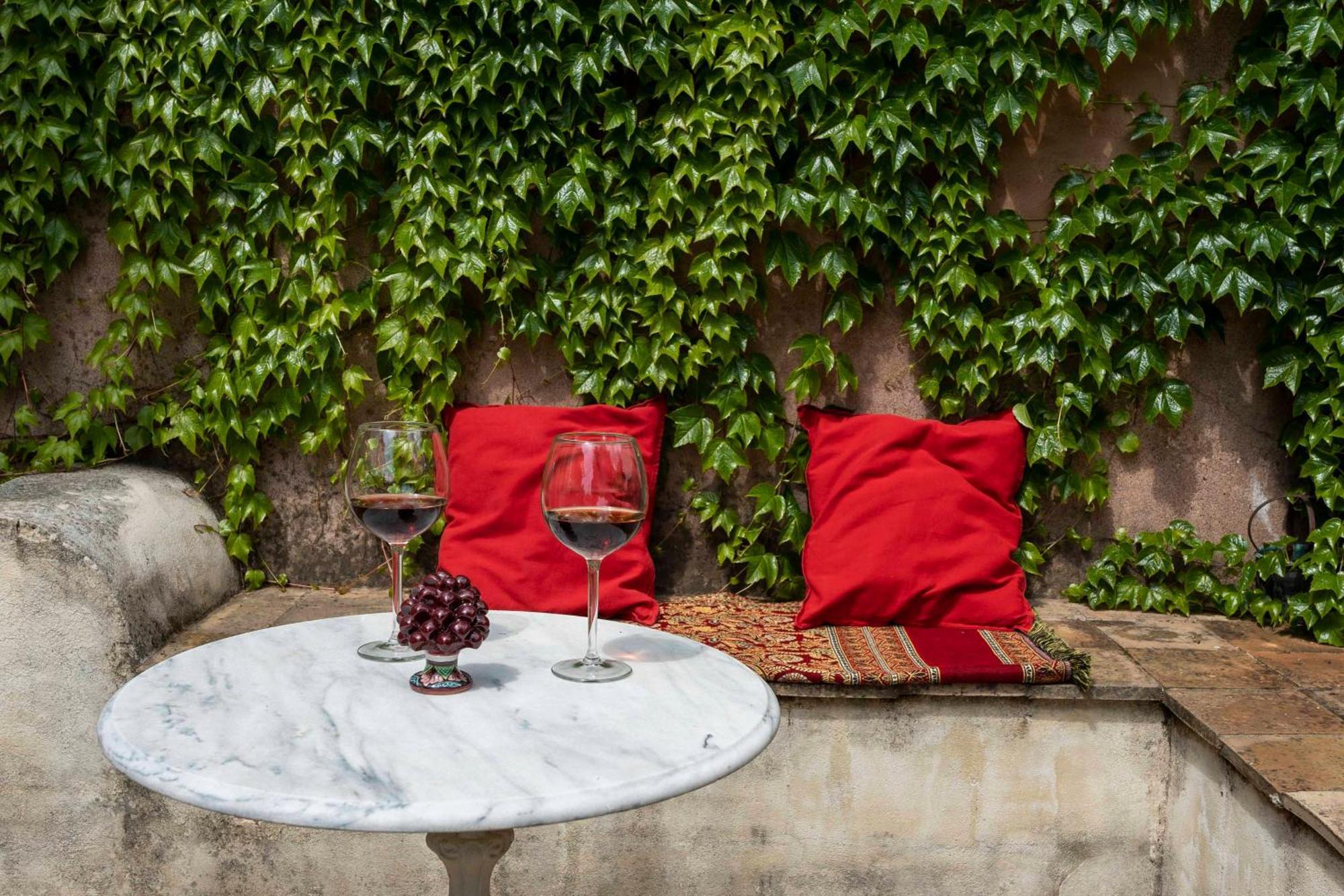 B&B Bellini Milo Bagian luar foto