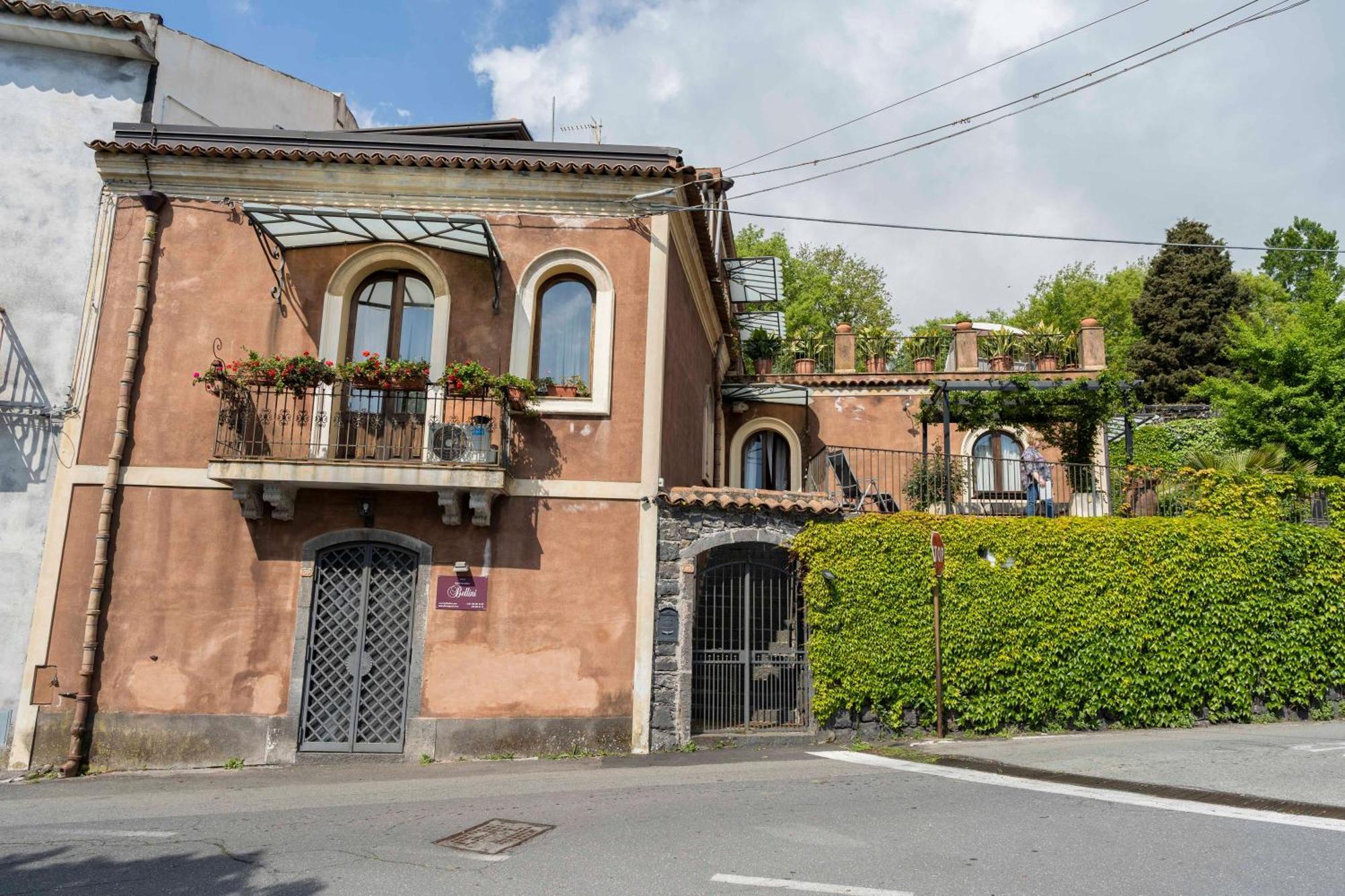 B&B Bellini Milo Bagian luar foto