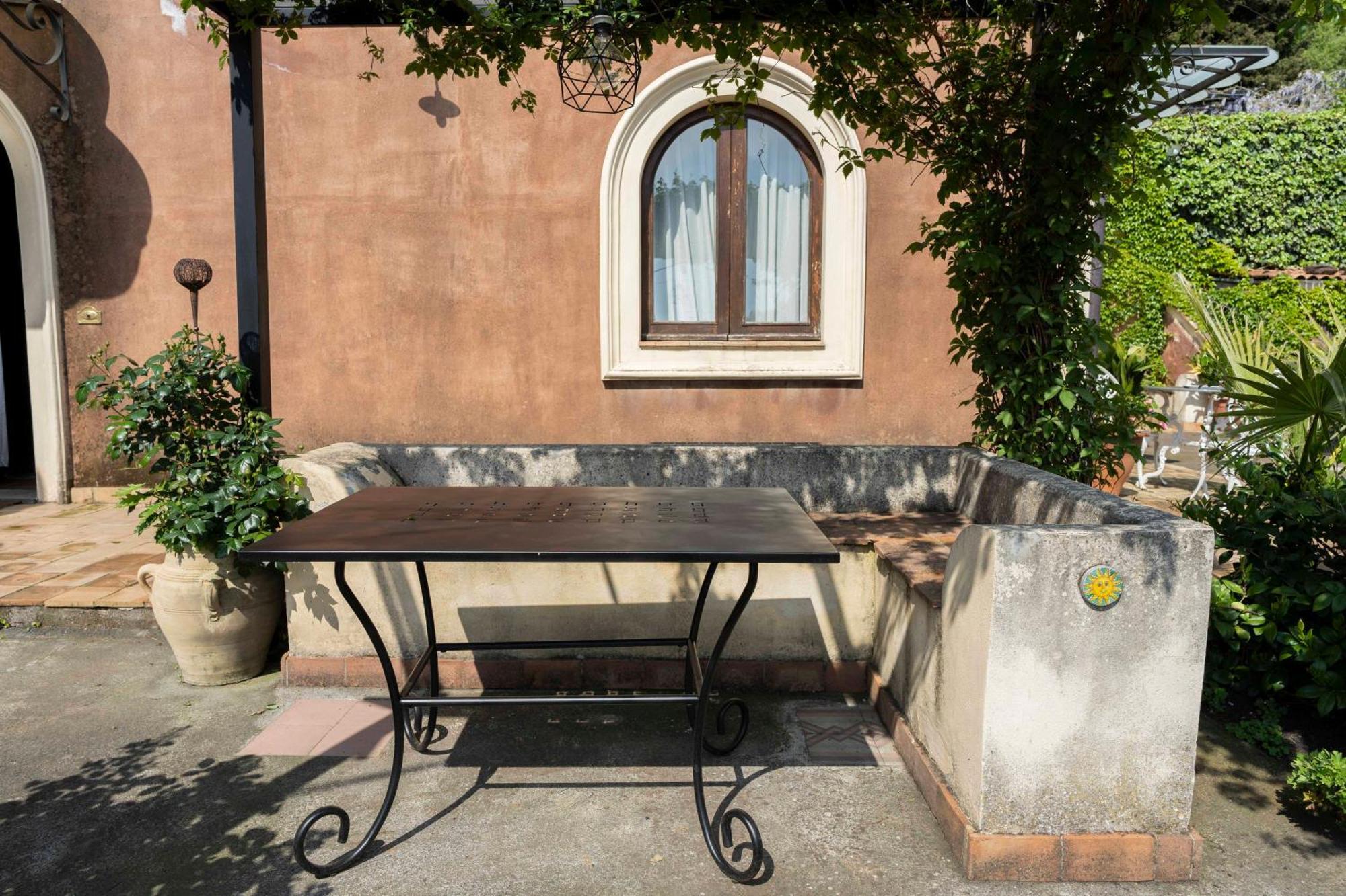 B&B Bellini Milo Bagian luar foto