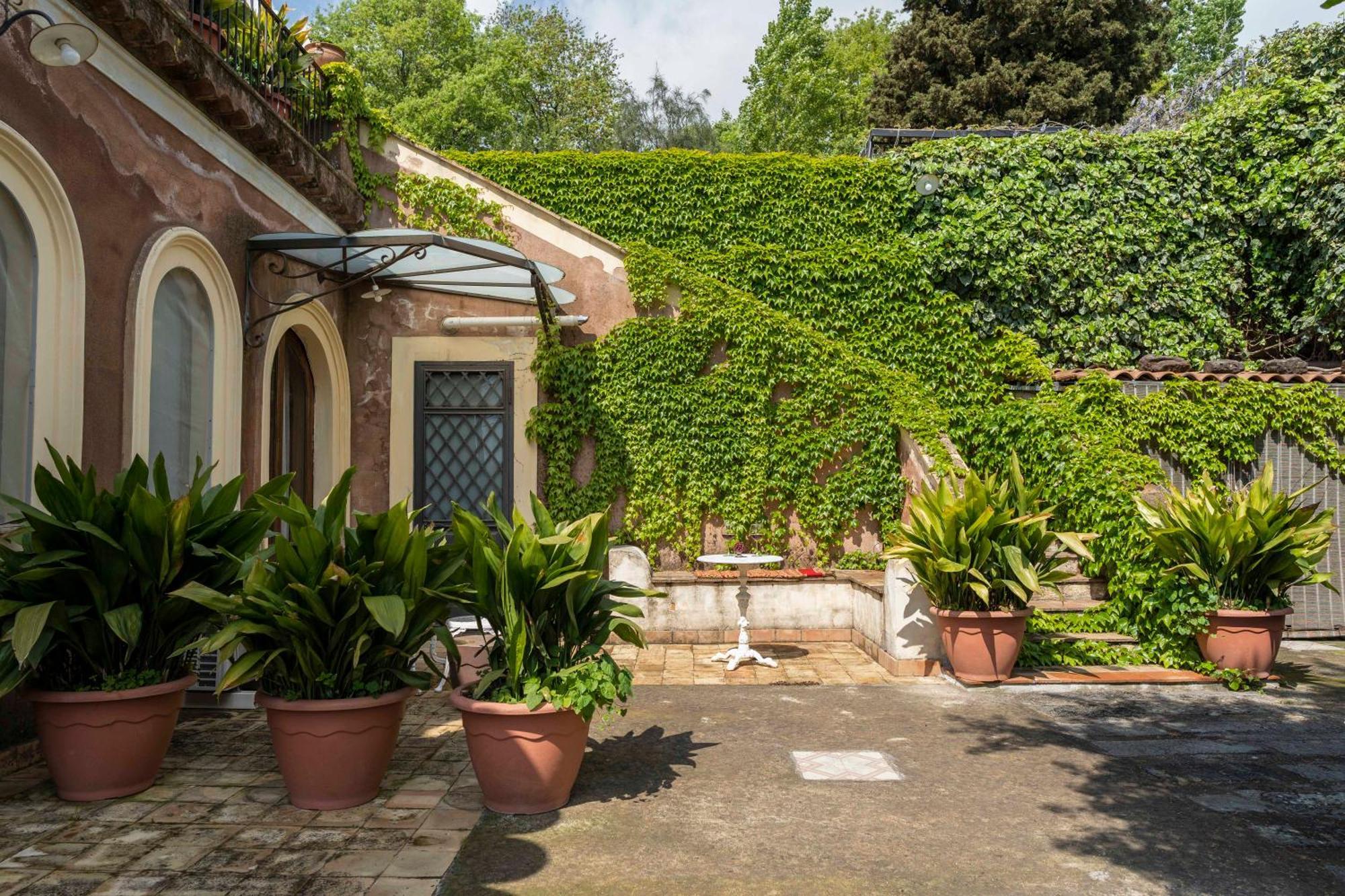 B&B Bellini Milo Bagian luar foto